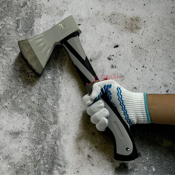 Những ngành nghề sử dụng găng tay len phù hợp theo mức độ rủi ro