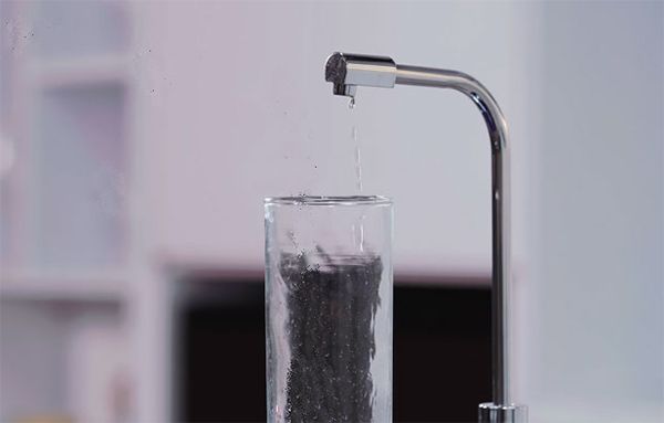 vệ sinh vòi nước