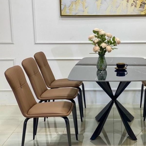 meo-chon-ghe-ban-an-de-ngoi-lau-khong-dau-lung