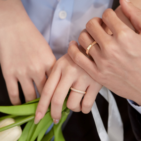thiết kế nhẫn cưới theo yêu cầu