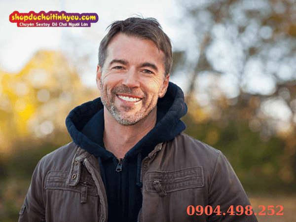 Sự thật về định kiến đàn ông lông bụng trăng hoa