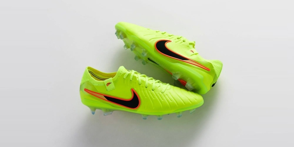 Giày đá bóng Nike Max Voltage Pack