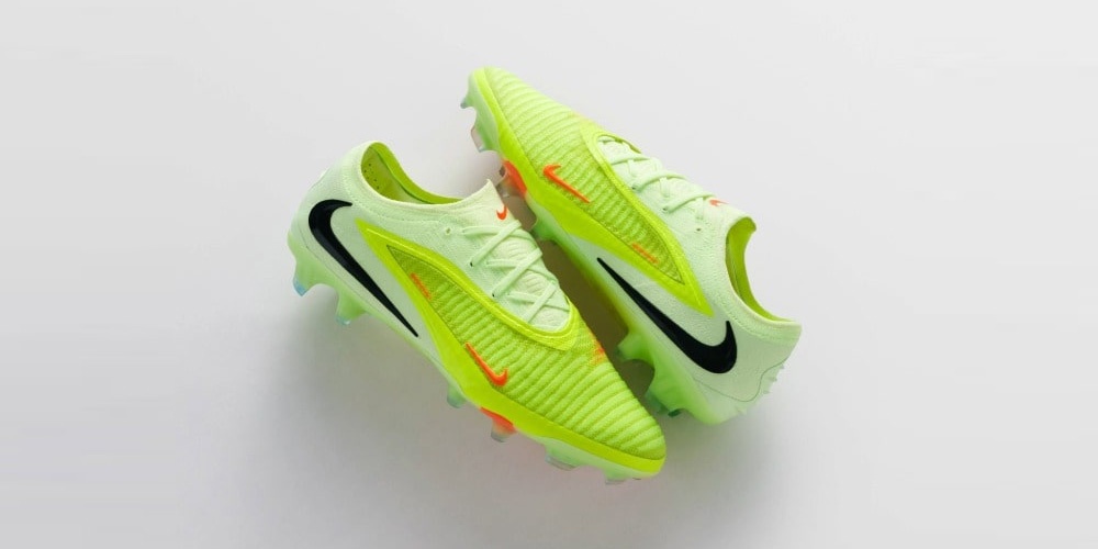 Giày đá bóng Nike Max Voltage Pack