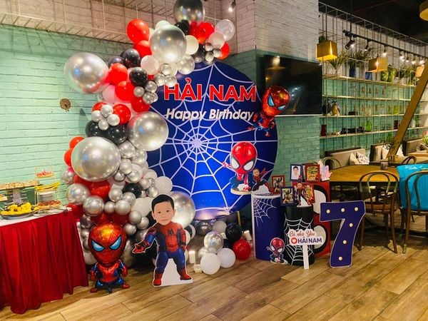 Trang trí sinh nhật theo chủ đề bé thích