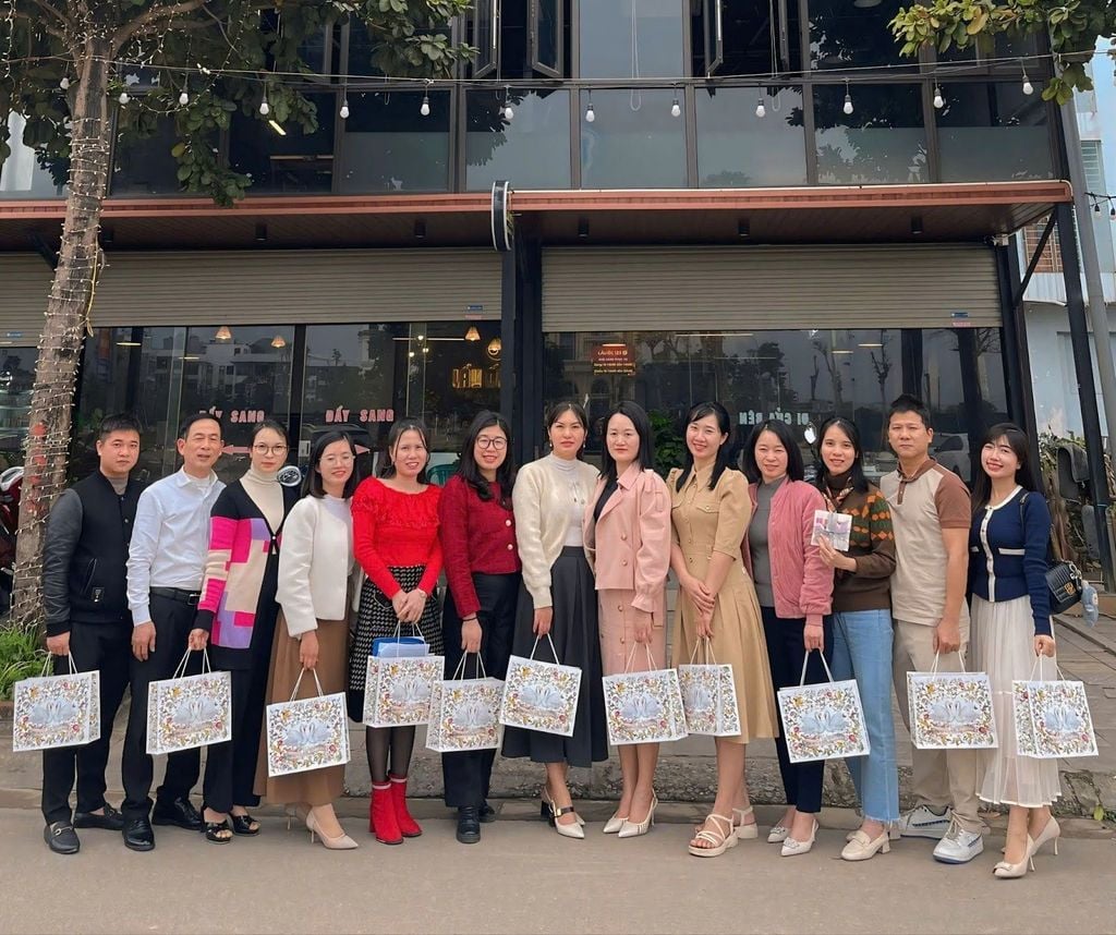 Chọn quà doanh nghiệp theo ngân sách như thế nào?