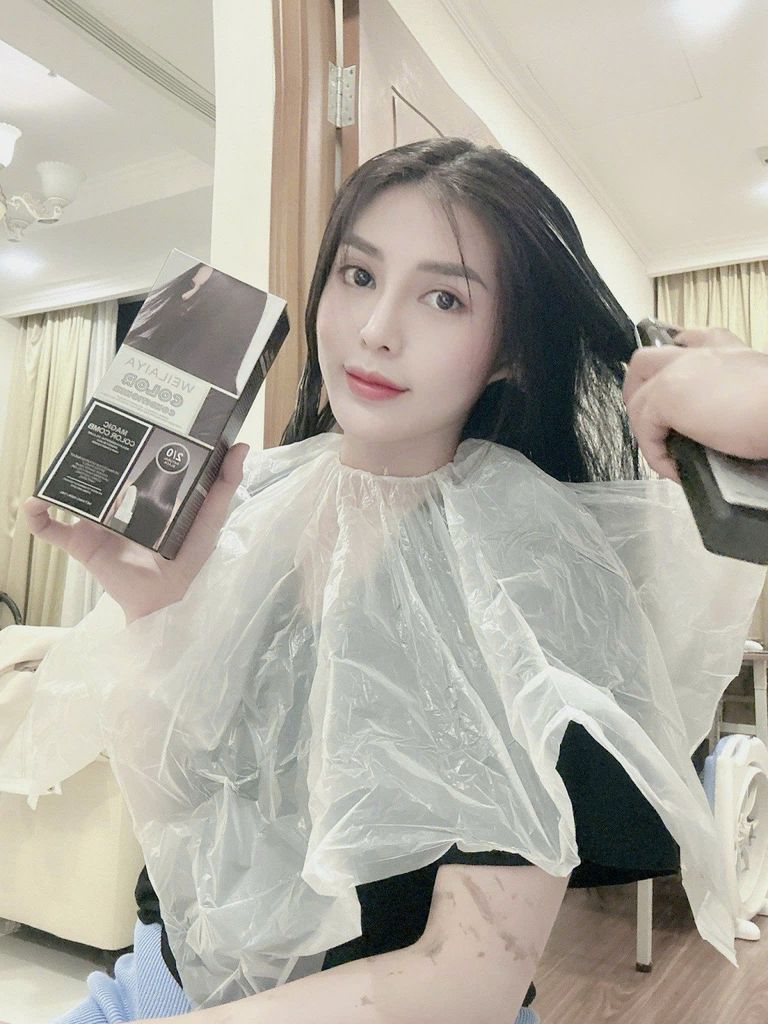 Dùng dầu gội phủ bạc dùng đúng cách để có hiệu quả tốt nhất