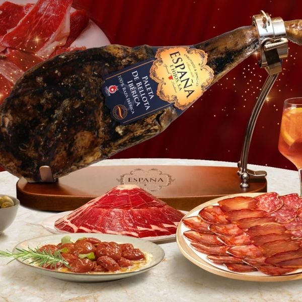 thuong-hieu-dui-heo-muoi-espana