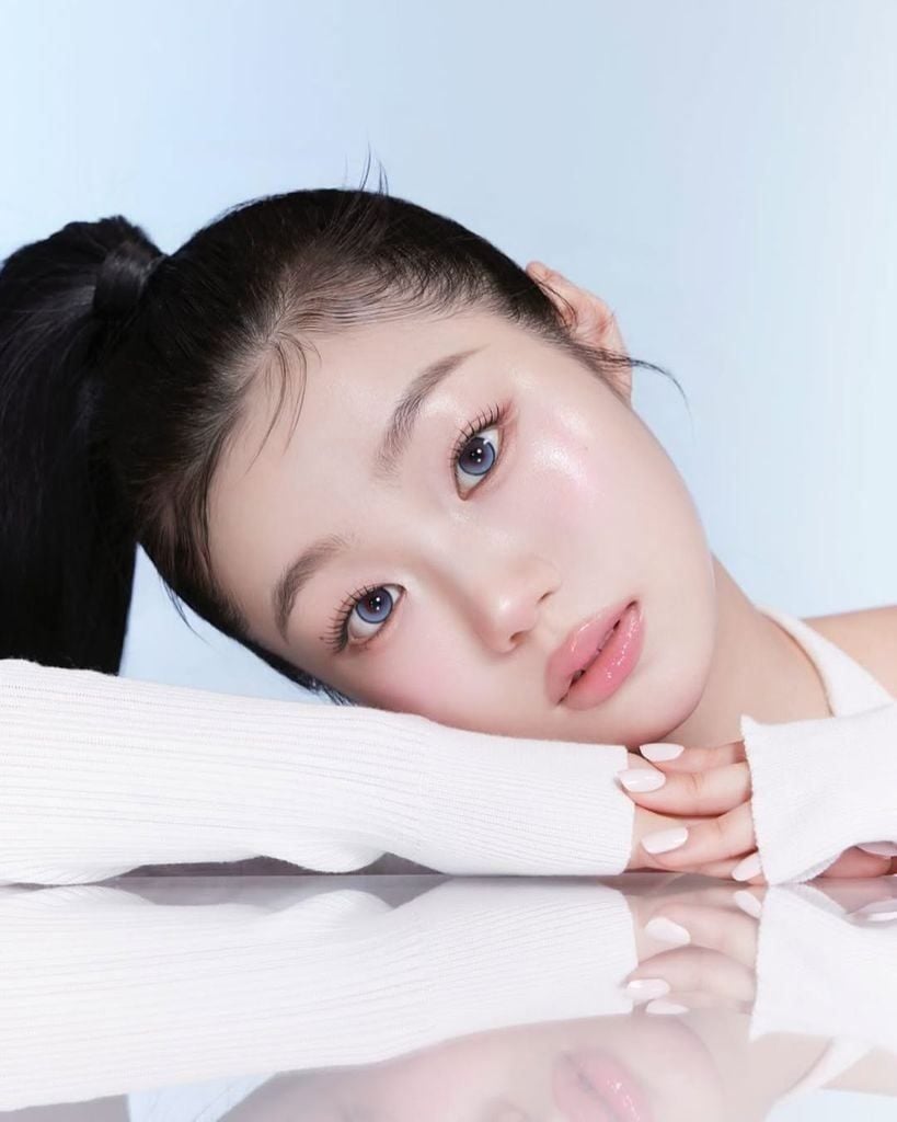 đeo lens bị lé do highlight bị xoay lên trên gây lác nhẹ thị giác