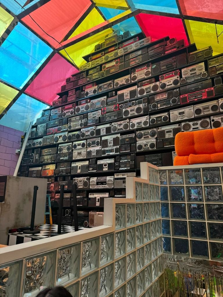 Lens Xoắn tại các hội chợ pop-up