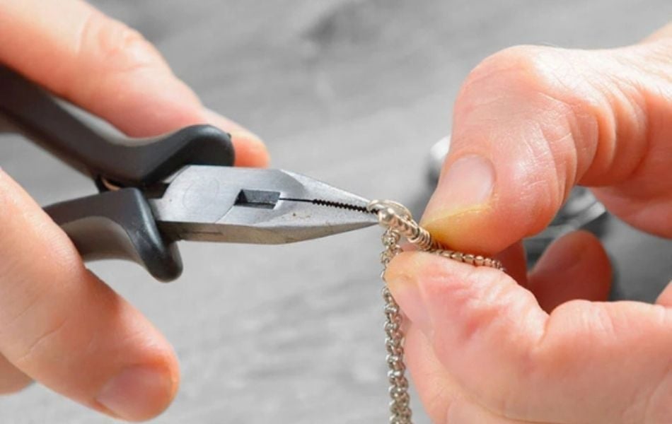 Các bước thực hiện nối khoen hở (Jump Rings)