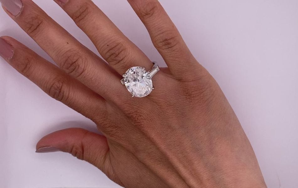 Nhẫn kim cương 14 carat giá bao nhiêu