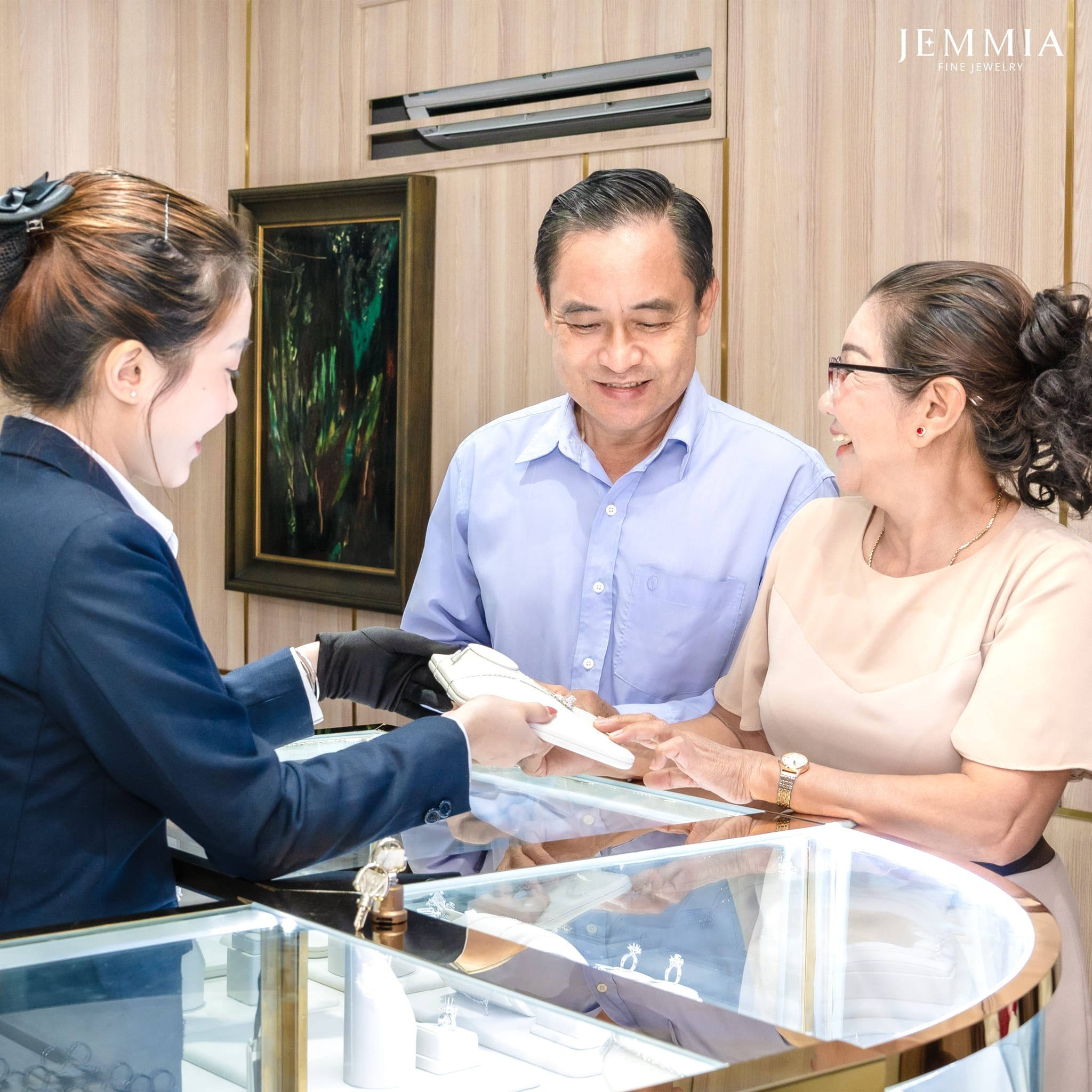 Địa chỉ mua kim cương uy tín
