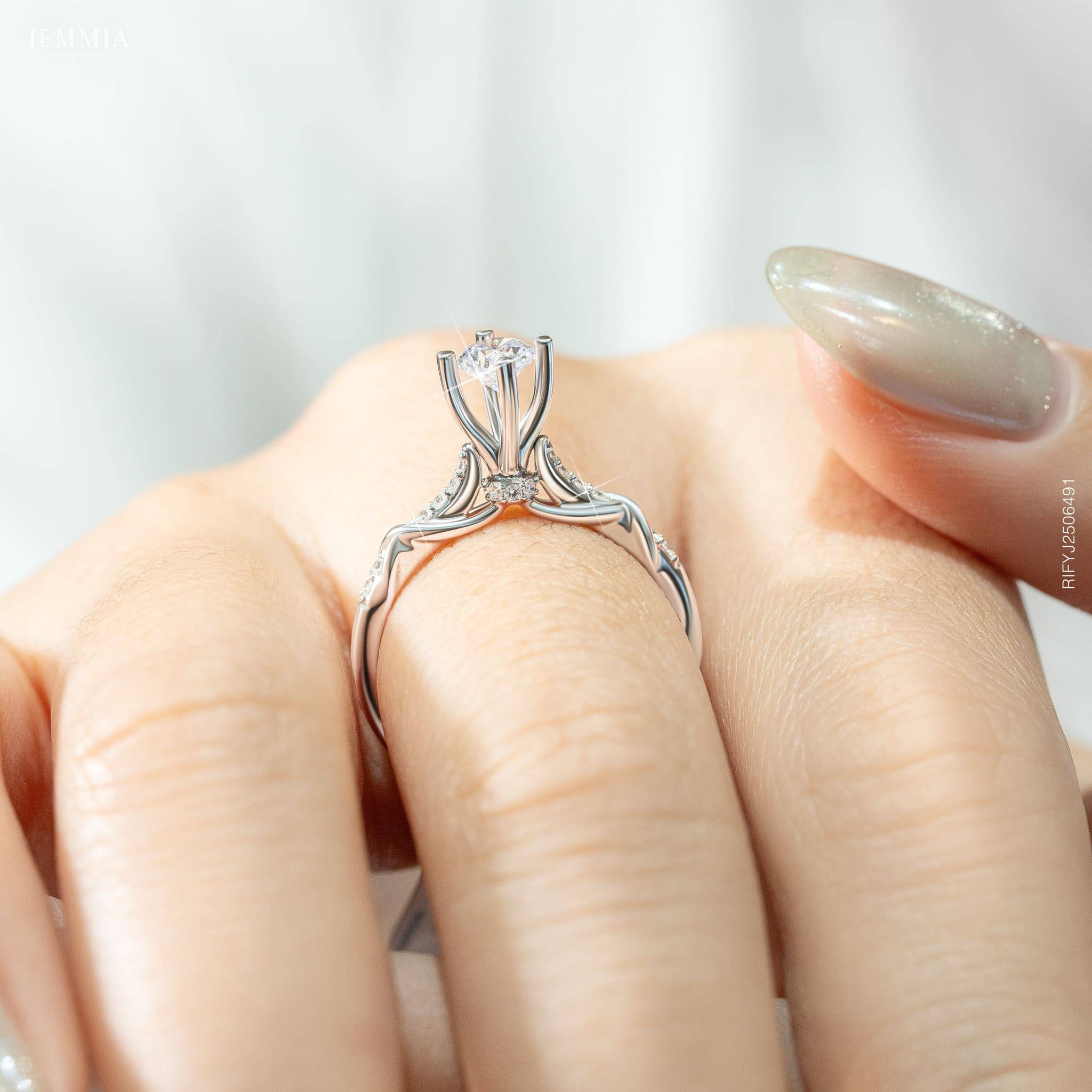 Nhẫn kim cương solitaire