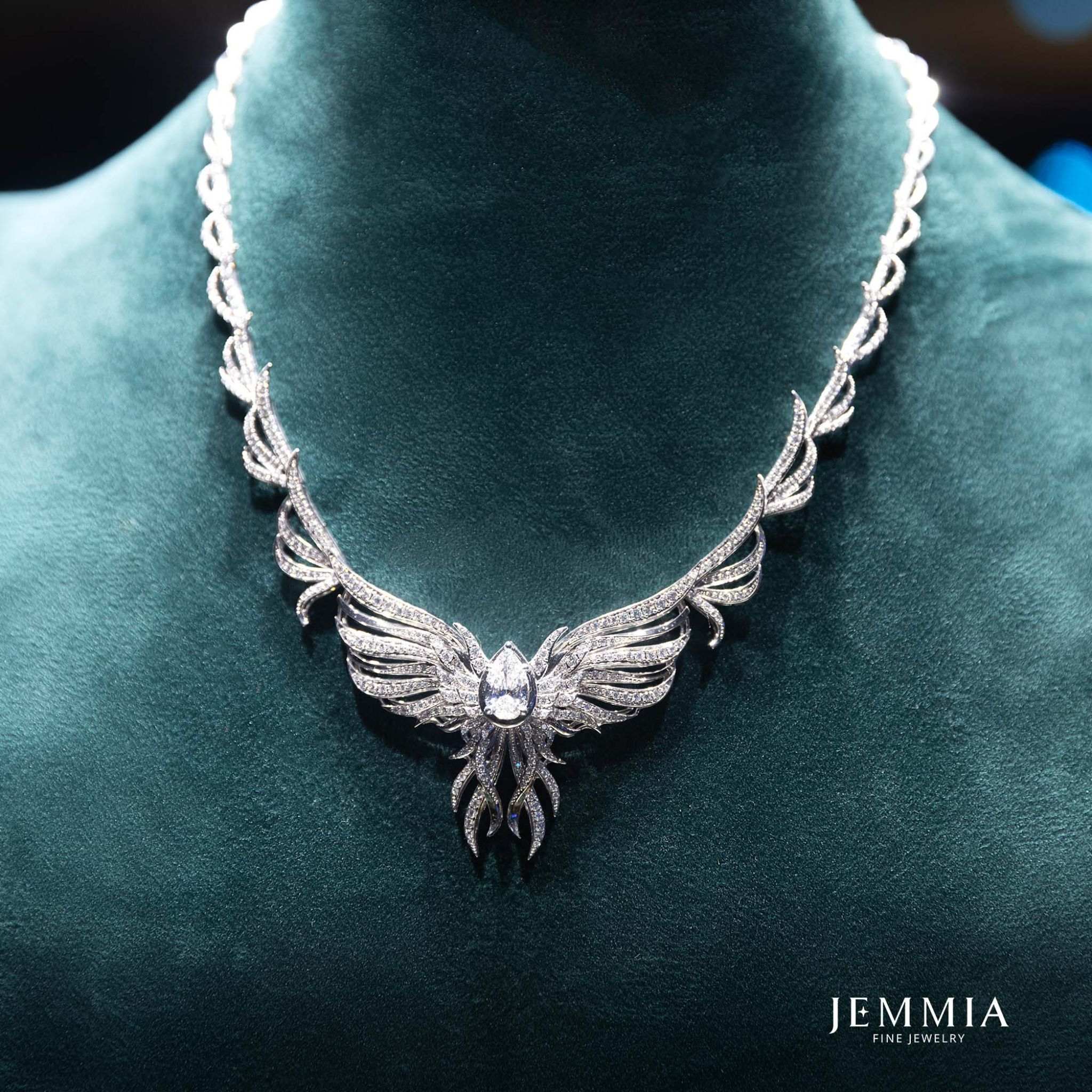 jemmia đồng hành cùng miss cosmo 2025