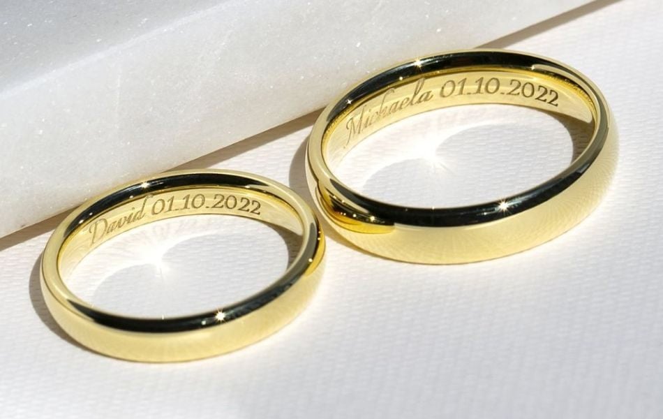 Ý nghĩa sâu sắc của việc khắc tên lên nhẫn cưới