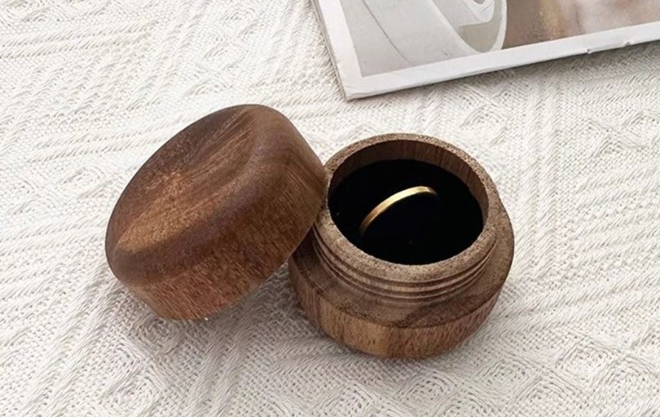 Xu hướng nhẫn nam trơn 2026