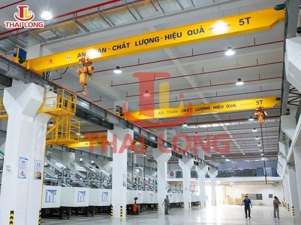 Ứng dụng thực tế của biến tần trong các loại cầu trục