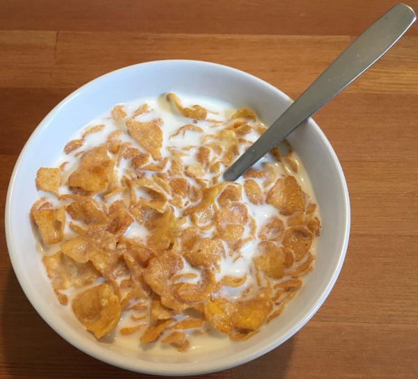 Sua dam A2 ket hop voi cornflakes