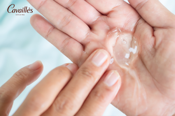 Khí hư khi mang thai bình thường có màu gì?