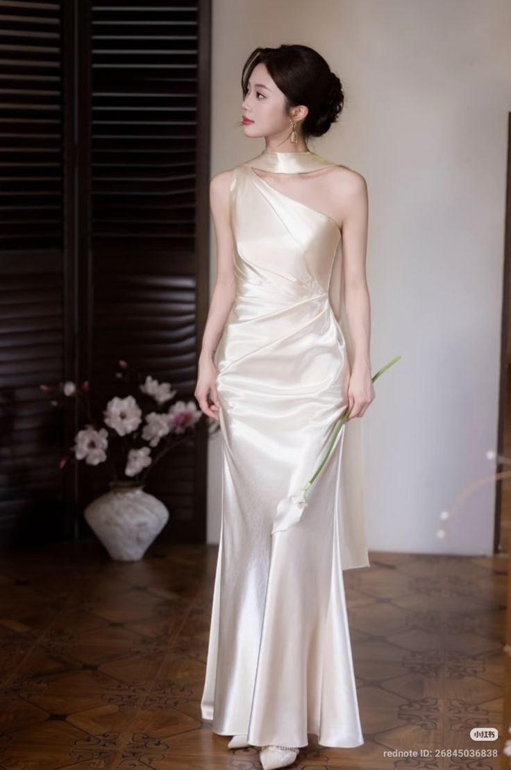 đầm maxi đi đám cưới
