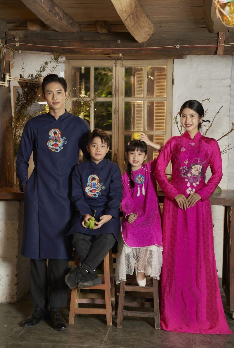 Áo dài gia đình cho những dịp Lễ, Tết sum vầy