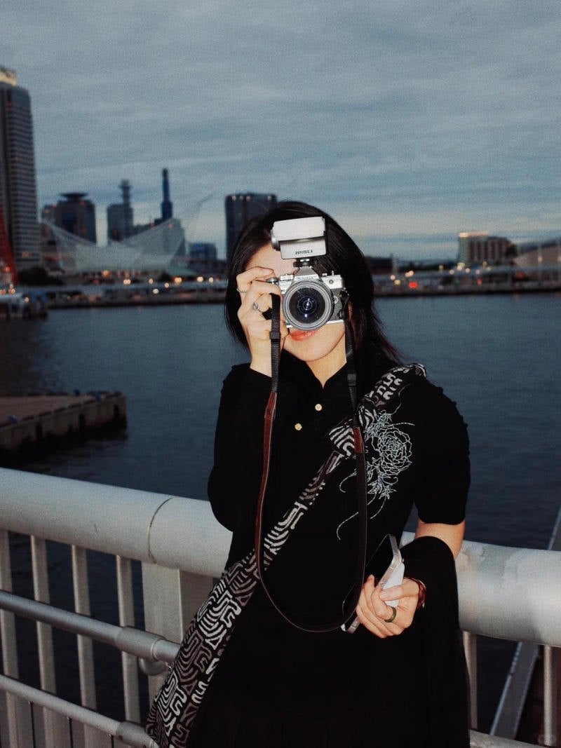 Flash lóa mắt cực ngầu trong đêm