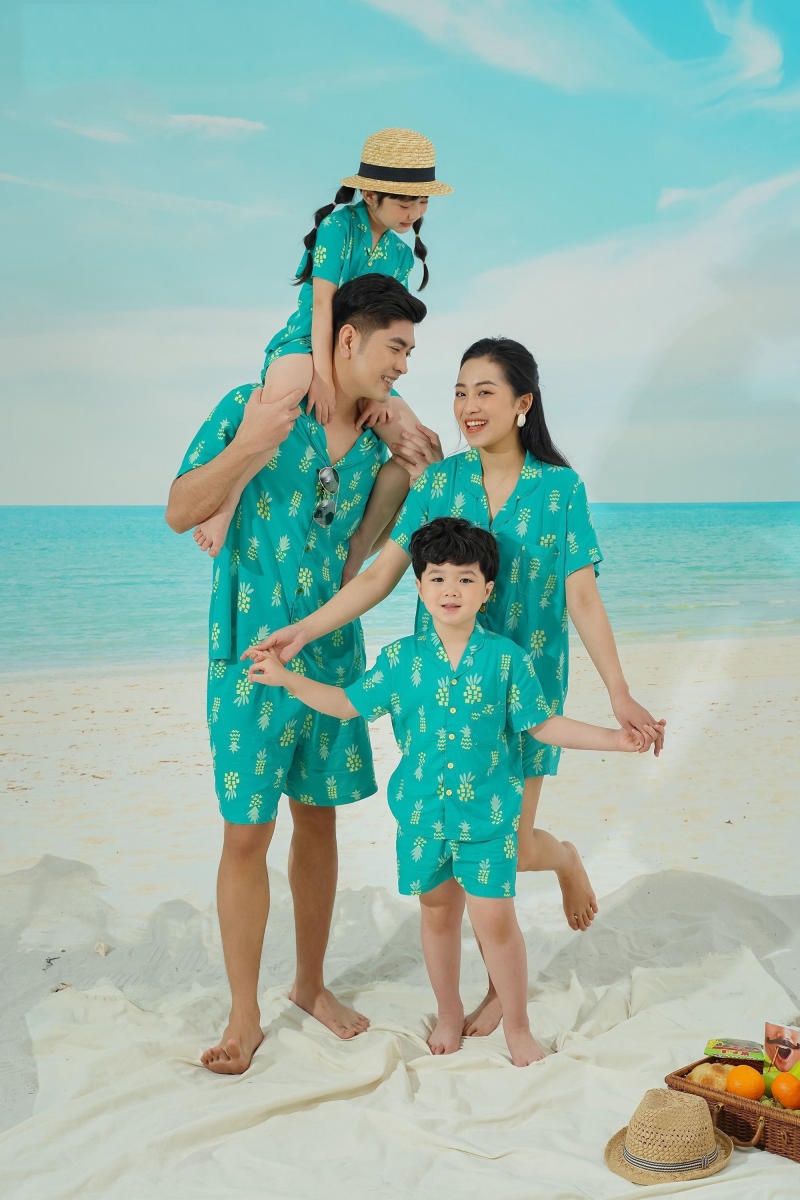 Áo gia đình đi biển