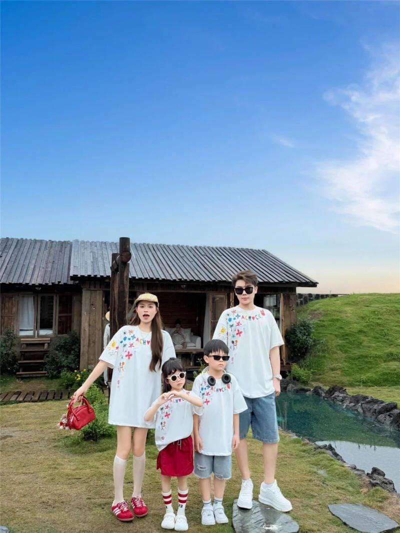 Áo gia đình đi biển