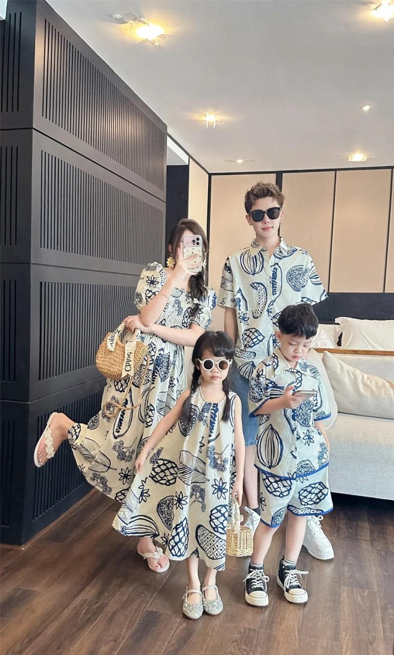 Áo gia đình đi biển