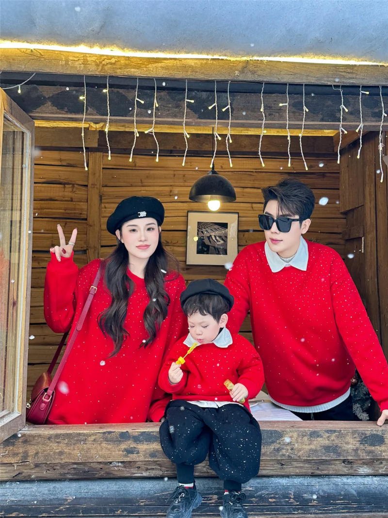 Mẫu áo đồng phục gia đình mùa đông