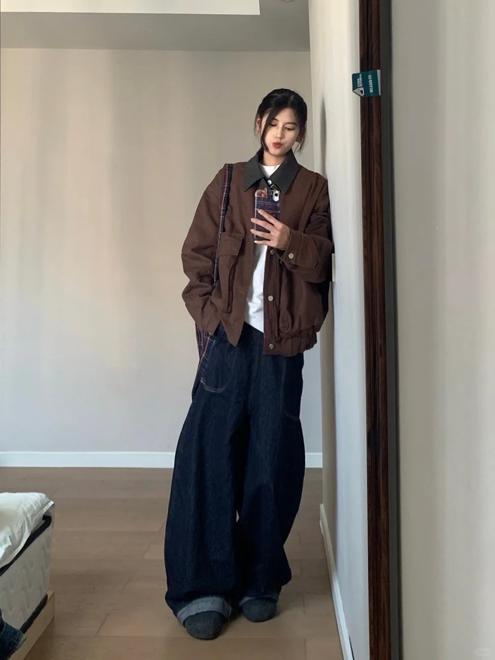 Áo khoác da cổ bẻ