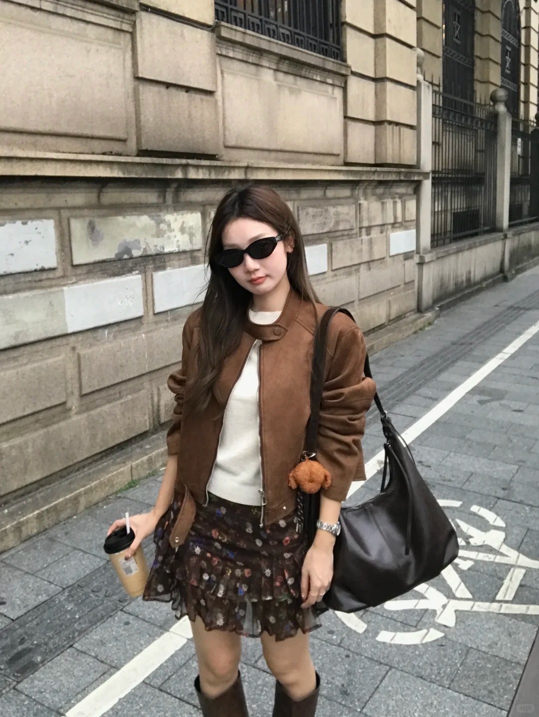 Áo khoác da cổ bẻ