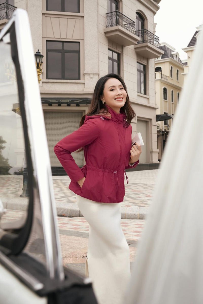 Tại sao áo parka nữ màu đỏ là item