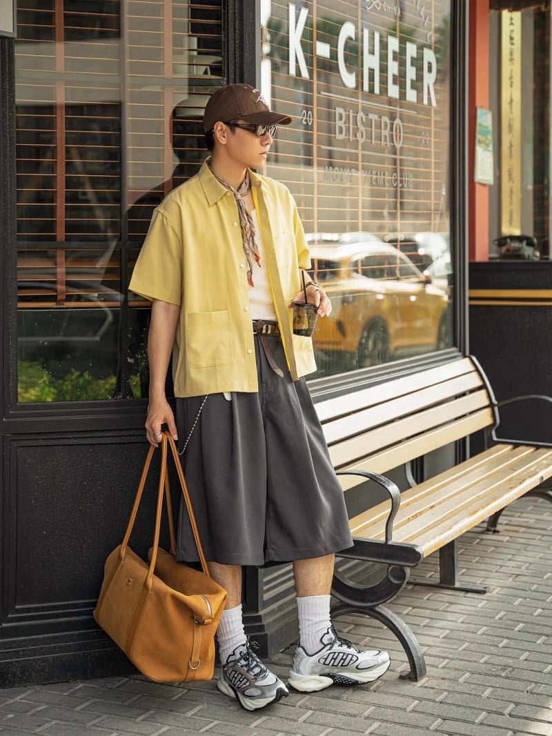 màu vàng hợp với màu gì