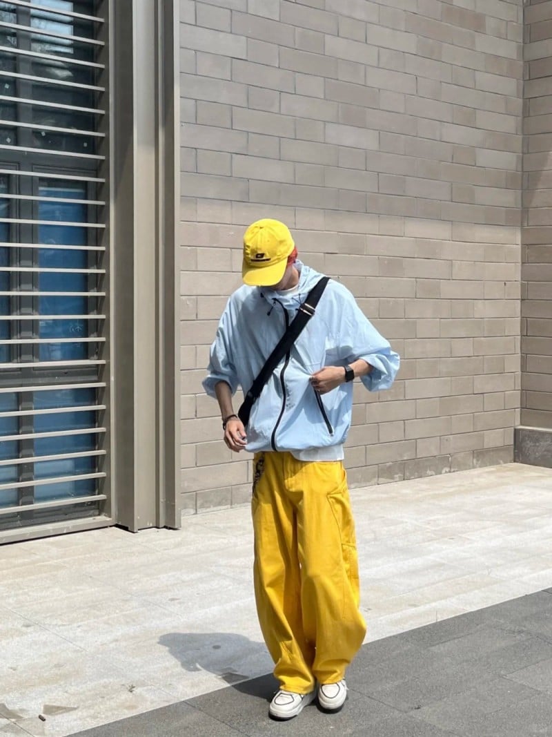 màu vàng hợp với màu gì