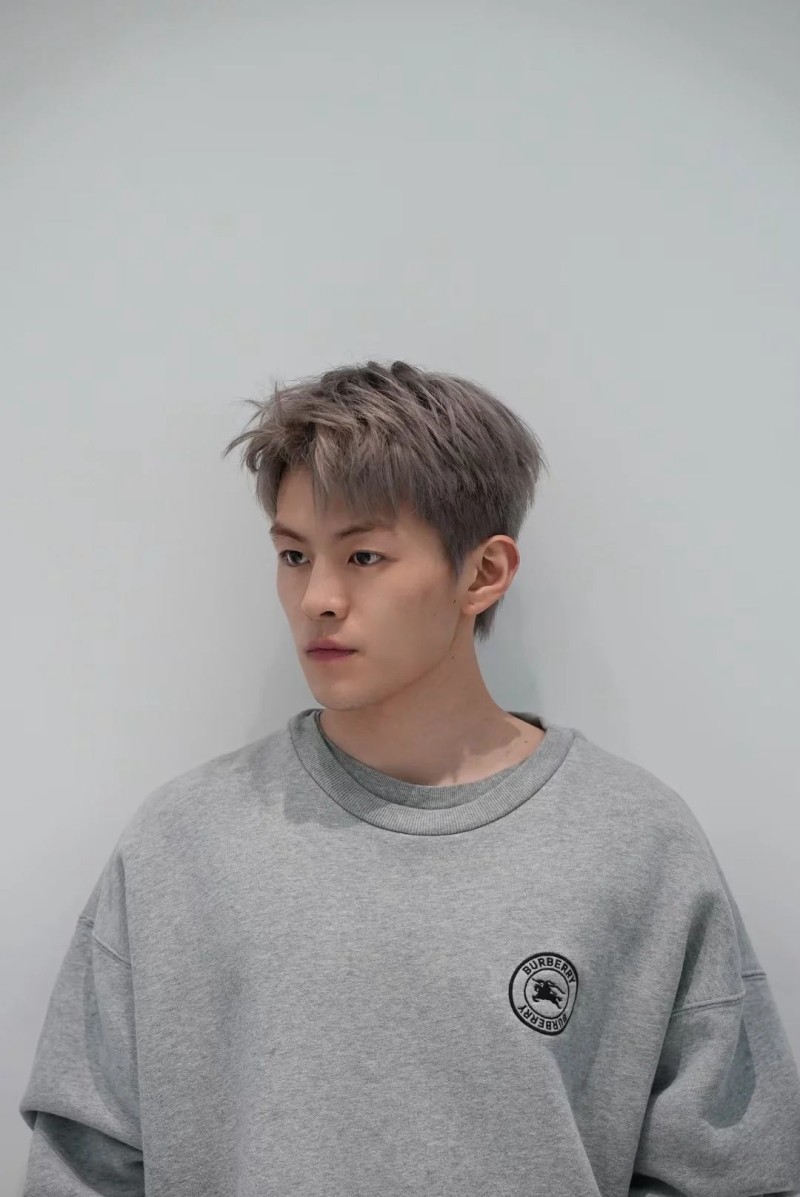 tóc màu nâu trà sữa xám khói