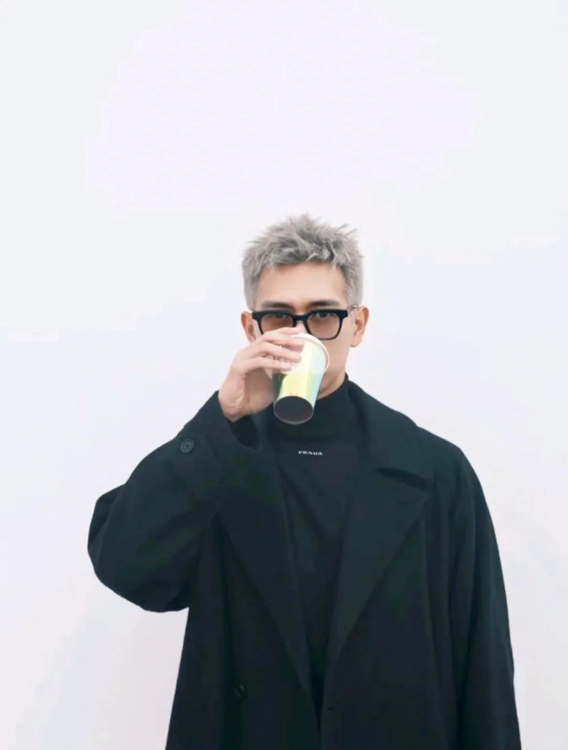 tóc màu nâu trà sữa xám khói