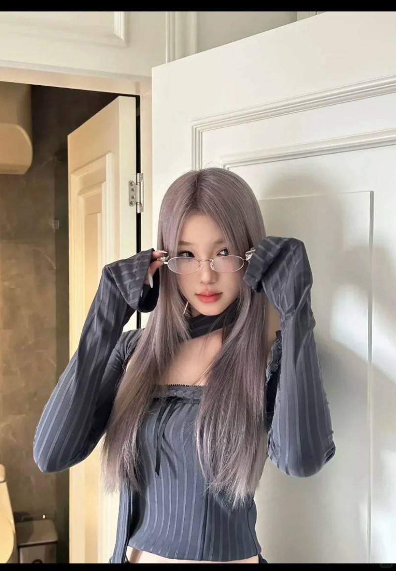 tóc màu nâu trà sữa xám khói