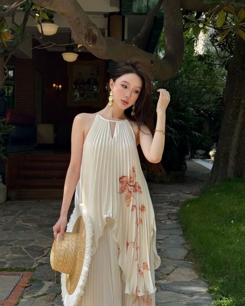 đầm maxi đi đám cưới