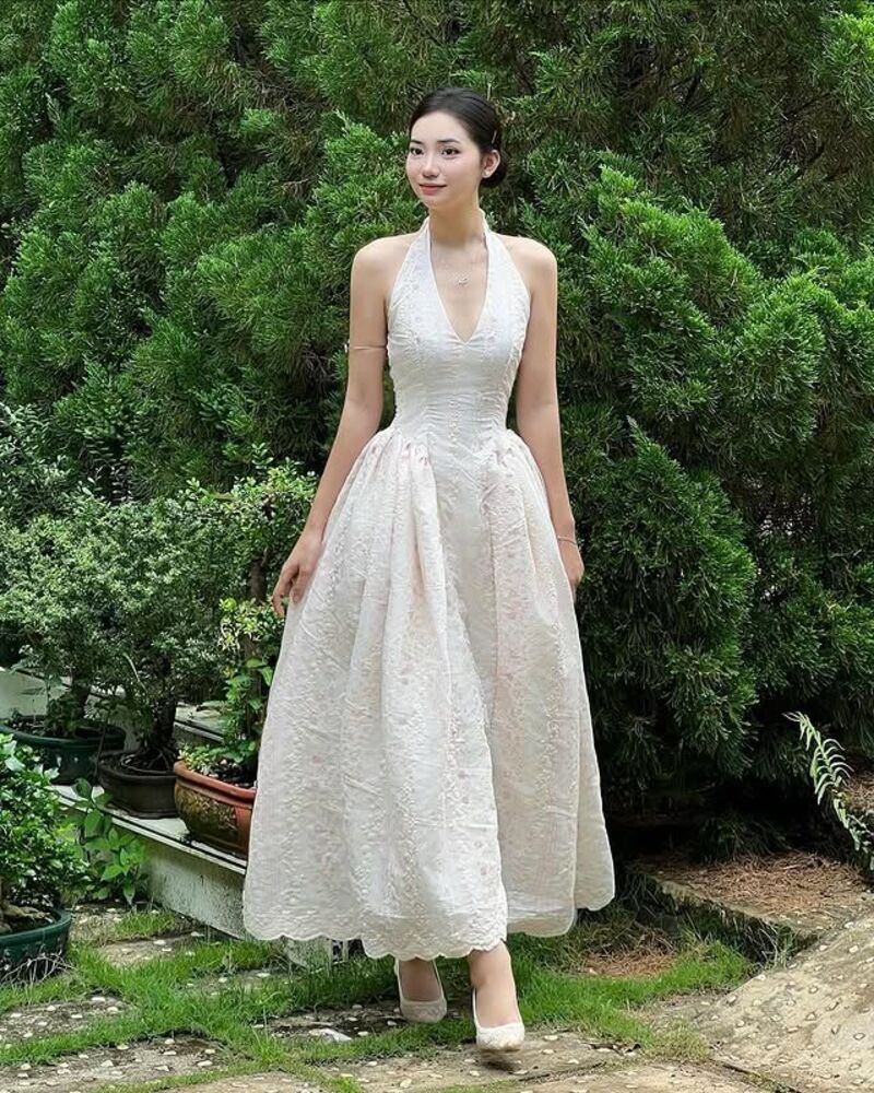 đầm maxi đi đám cưới