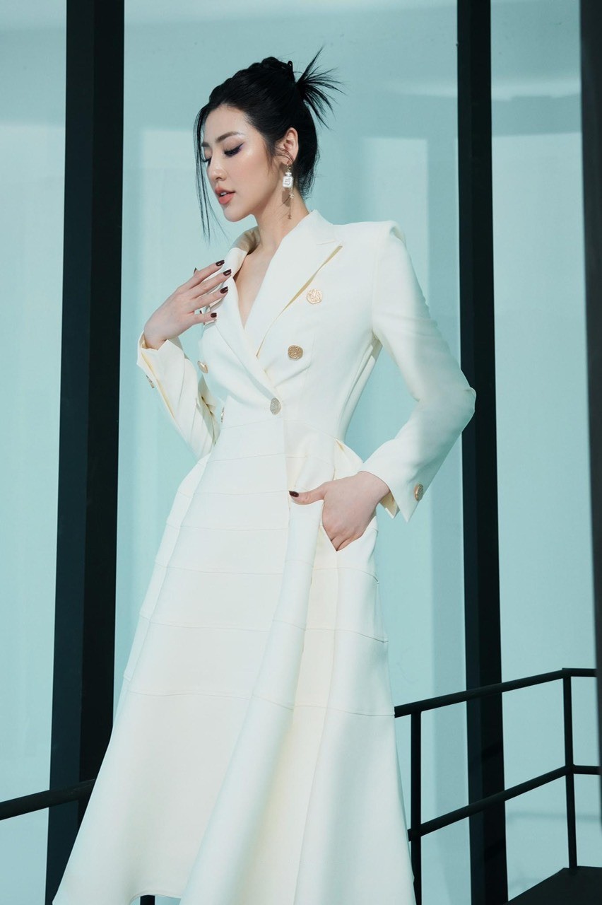 Sức hút khó cưỡng của đầm vest dự tiệc