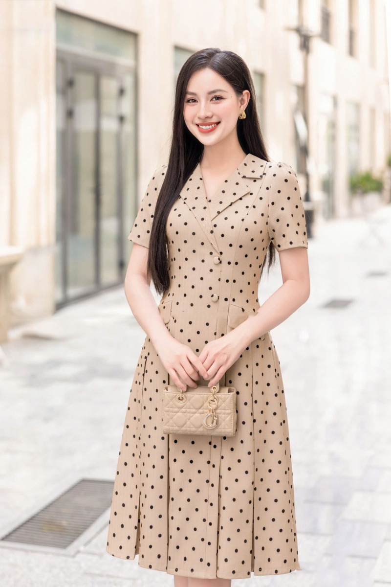 Đầm vest chấm bi dáng xòe màu be