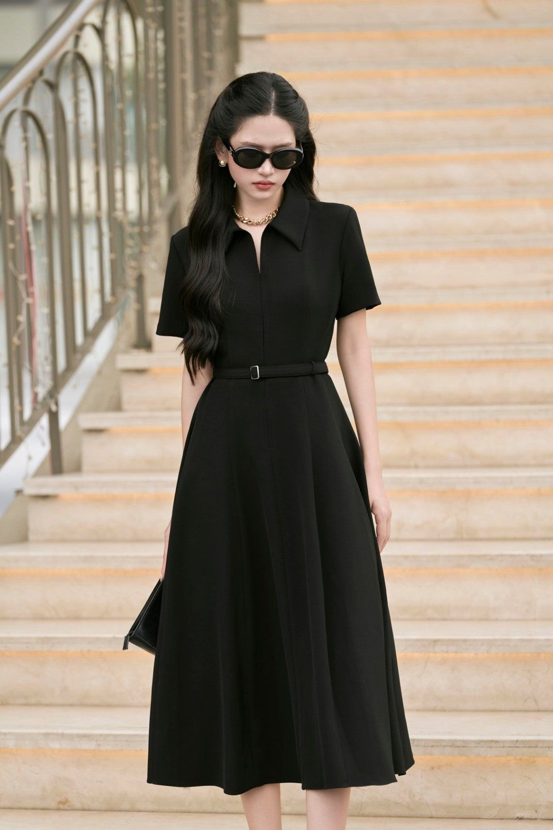 Đầm sơ mi dáng dài màu đen