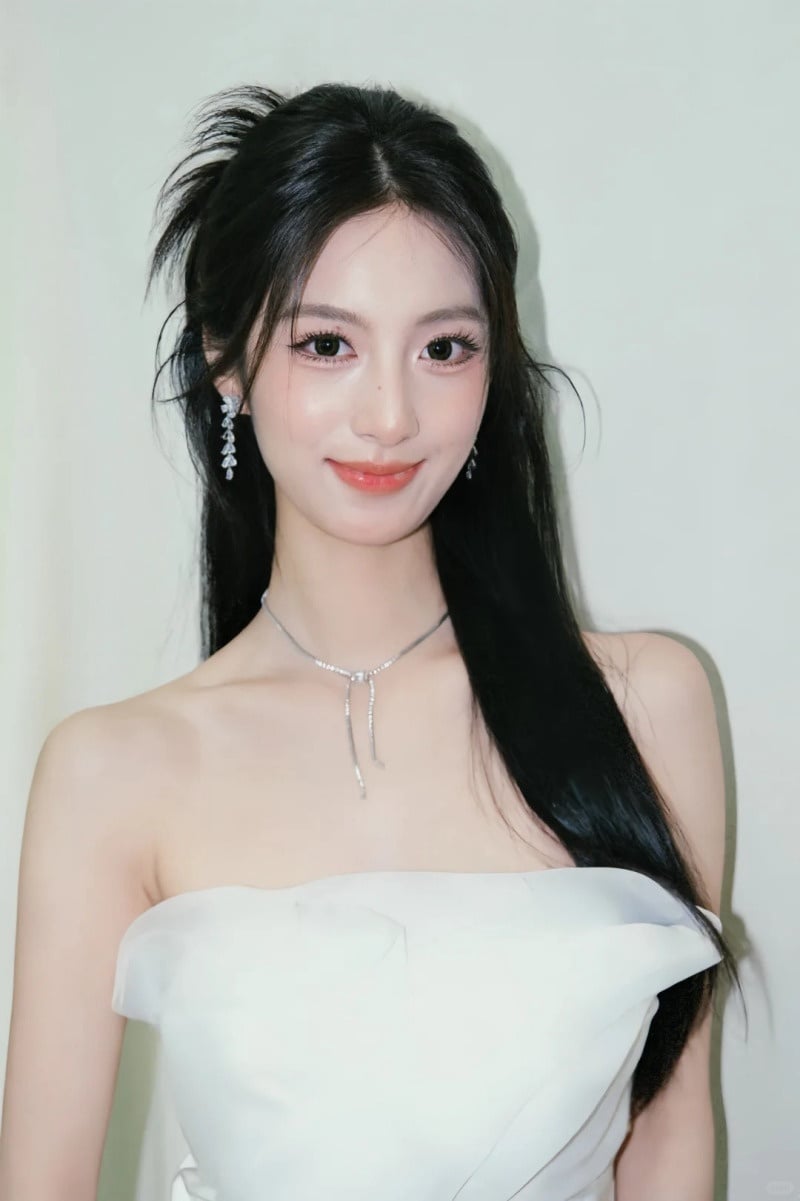 kiểu tóc đẹp đi đám cưới