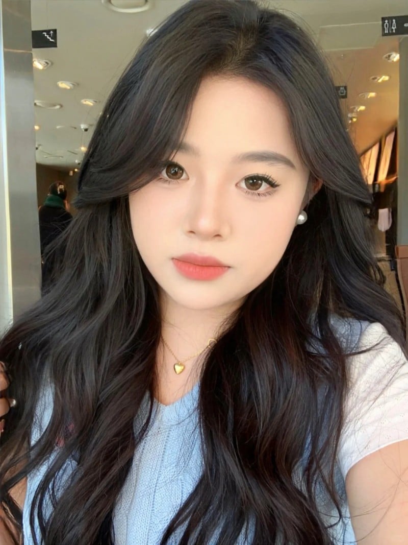 mặt tròn để tóc gì