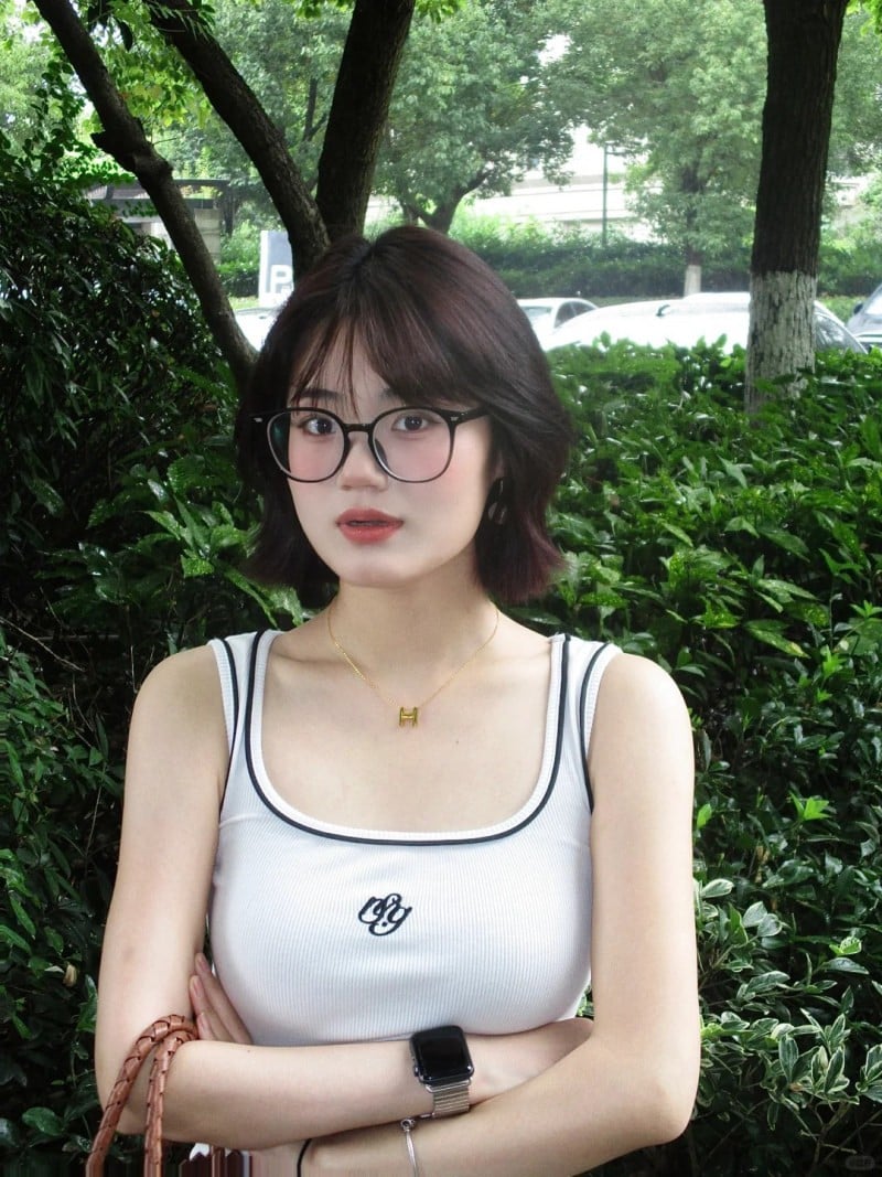 mặt vuông để tóc gì