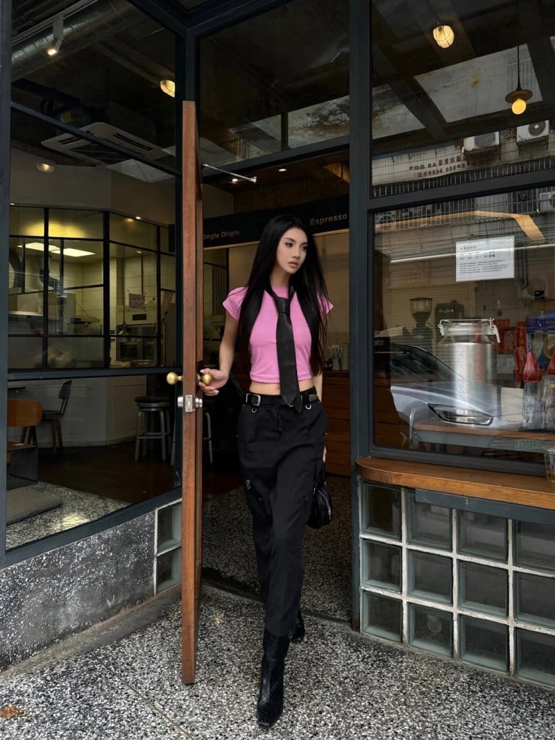 màu hồng đào là màu gì