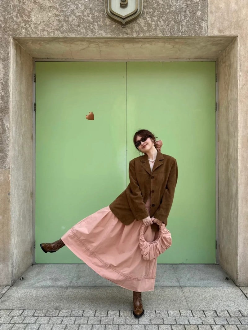 màu hồng đào là màu gì