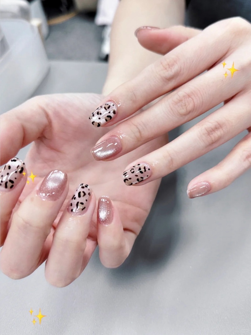 nail hồng đất