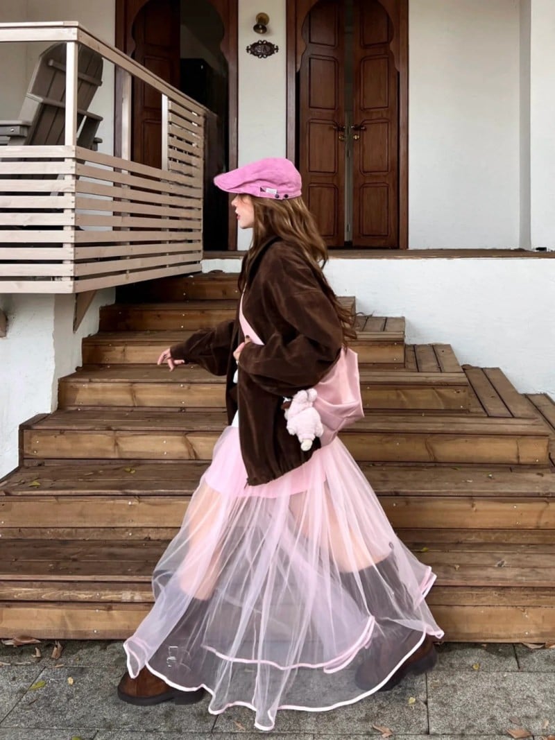 màu nâu mặc với màu gì